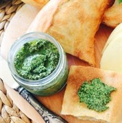 Аджика зелёная с грецким орехом 250г. 1836
